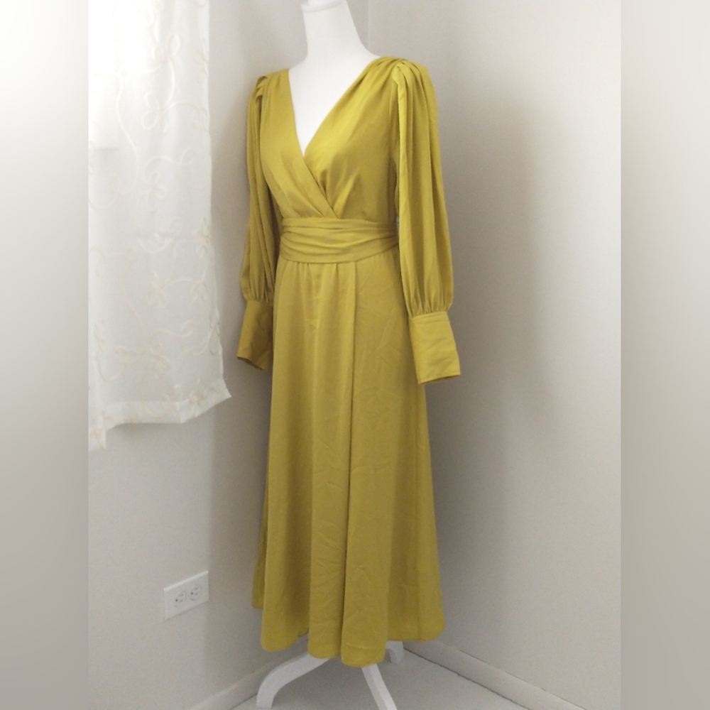 Banana Republic belted surplice midi dress 10 petite - Picture 5 of 14